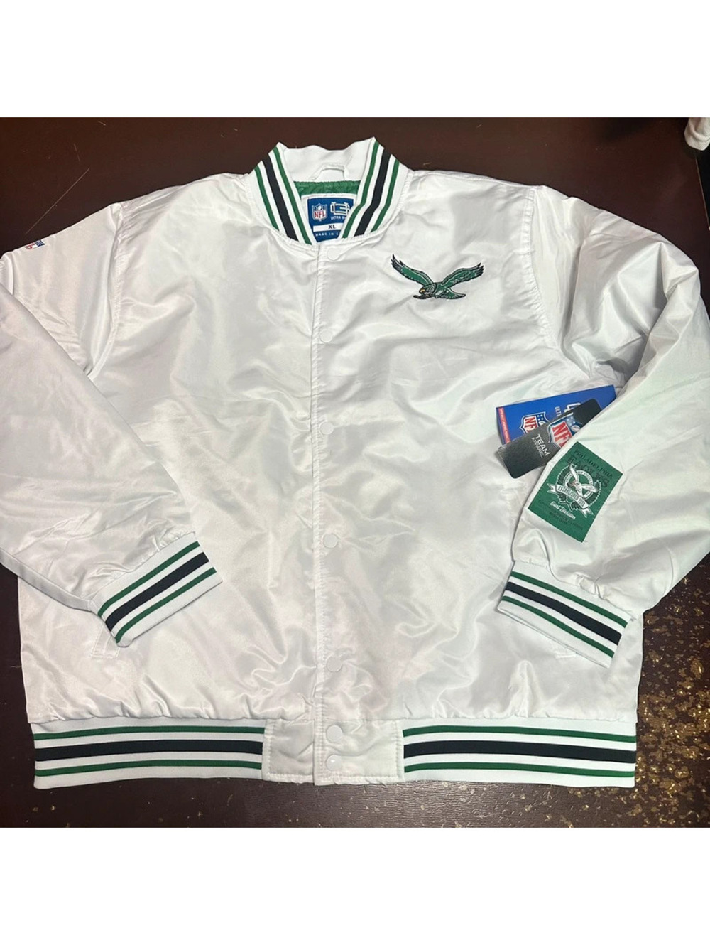 Philadelphia Eagles White green NFL men’s satin jacket XLarge
